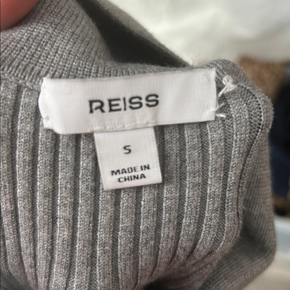 Reiss Grey Ribbed Knit Polo Top Button Front Long Sleeve Size S - Picture 2 of 11